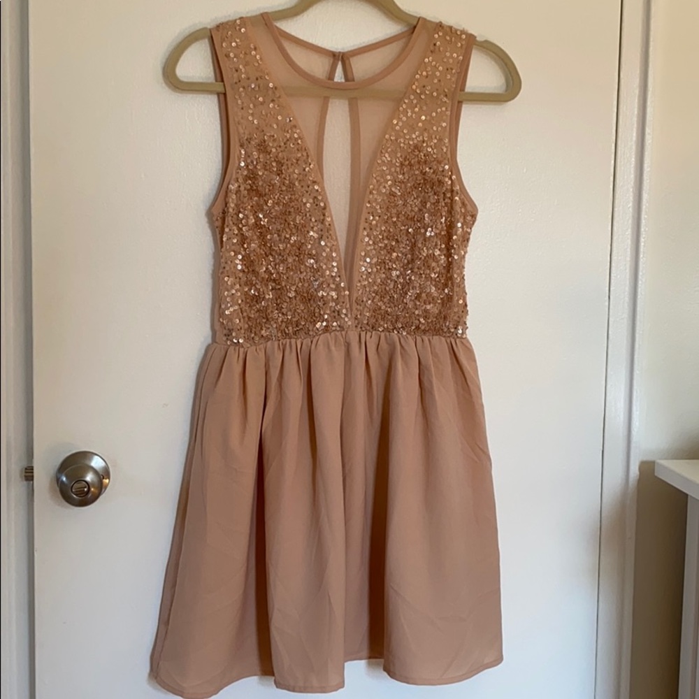 NUDE SEQUINS DRESS